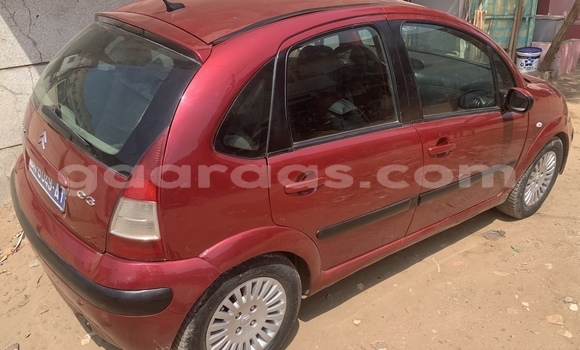 Acheter Occasion Voiture Citroen C3 Rouge à Dakar, Dakar Acheter Occasion Voiture Citroen C3 Rouge à Dakar, Dakar