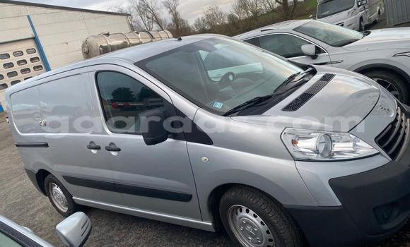 Buy Used Peugeot Expert Silver Car in Dakar in Dakar Buy Used Peugeot Expert Silver Car in Dakar in Dakar