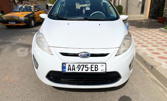 Acheter Occasion Voiture Ford Fiesta Blanc à Dakar, Dakar