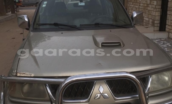 Acheter Occasion Voiture Mitsubishi Nativa Beige à Dakar, Dakar