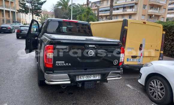 Buy Import Nissan Navara Black Car in Dakar in Dakar