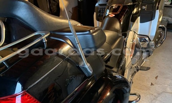 Buy Used Honda GL1800C Black Bike in Dakar in Dakar Buy Used Honda GL1800C Black Bike in Dakar in Dakar