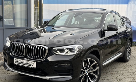 Acheter Import Voiture BMW X4 Noir à Dakar, Dakar Acheter Import Voiture BMW X4 Noir à Dakar, Dakar
