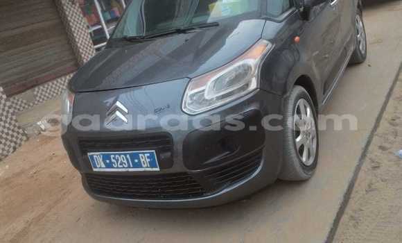 Acheter Occasion Voiture Citroen C4 Picasso Gris à Dakar, Dakar Acheter Occasion Voiture Citroen C4 Picasso Gris à Dakar, Dakar