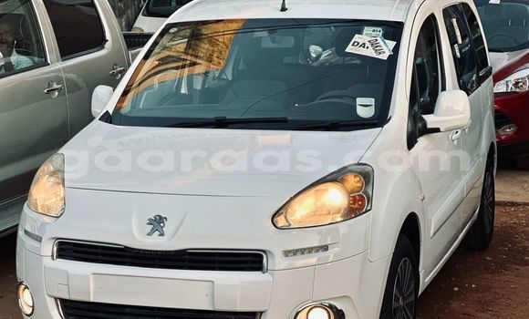 Acheter Import Voiture Peugeot Partner Blanc à Dakar, Dakar Acheter Import Voiture Peugeot Partner Blanc à Dakar, Dakar