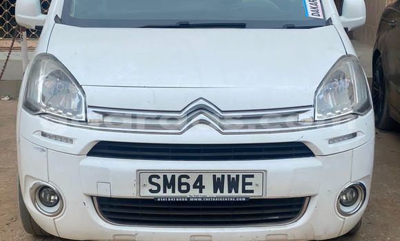 Buy Import Peugeot Partner White Car in Dakar in Dakar Buy Import Peugeot Partner White Car in Dakar in Dakar