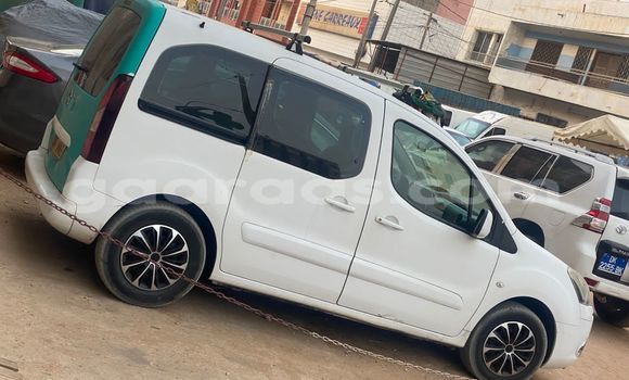 Buy Import Peugeot Partner White Car in Dakar in Dakar Buy Import Peugeot Partner White Car in Dakar in Dakar