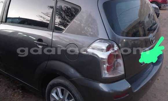 Dieundeu Occasion Toyota Verso Silver Auto in Dakar in Dakar Dieundeu Occasion Toyota Verso Silver Auto in Dakar in Dakar