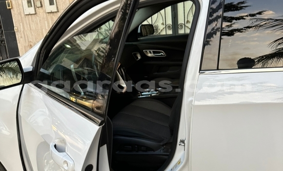 Acheter Occasion Voiture Chevrolet Equinox Blanc à Dakar, Dakar Acheter Occasion Voiture Chevrolet Equinox Blanc à Dakar, Dakar