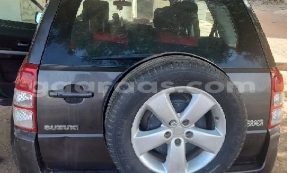 Buy Used Suzuki Grand Vitara Beige Car in Kaolack in Kaolack Buy Used Suzuki Grand Vitara Beige Car in Kaolack in Kaolack