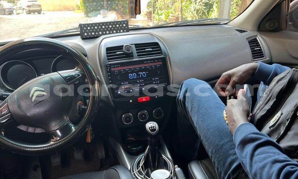 Acheter Occasion Voiture Citroen C4 Aircross Marron à Dakar, Dakar Acheter Occasion Voiture Citroen C4 Aircross Marron à Dakar, Dakar