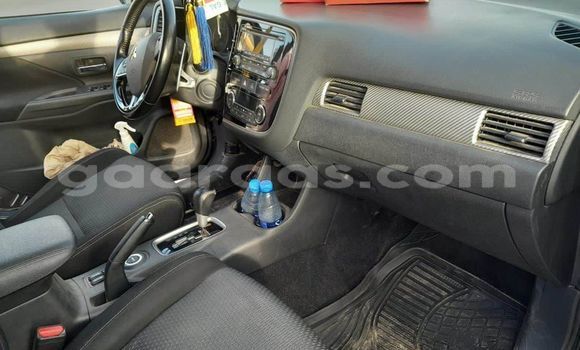 Acheter Occasion Voiture Mitsubishi Outlander Marron à Dakar, Dakar Acheter Occasion Voiture Mitsubishi Outlander Marron à Dakar, Dakar