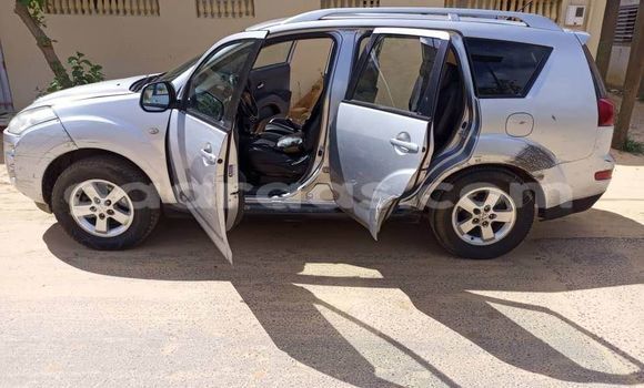 Acheter Occasion Voiture Peugeot 4007 Gris à Dakar, Dakar Acheter Occasion Voiture Peugeot 4007 Gris à Dakar, Dakar