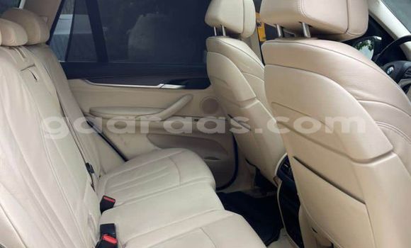 Acheter Occasion Voiture BMW X5 Blanc à Dakar, Dakar Acheter Occasion Voiture BMW X5 Blanc à Dakar, Dakar