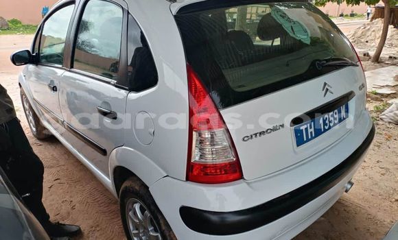 Dieundeu Occasion Citroen C3 White Auto in Dakar in Dakar Dieundeu Occasion Citroen C3 White Auto in Dakar in Dakar