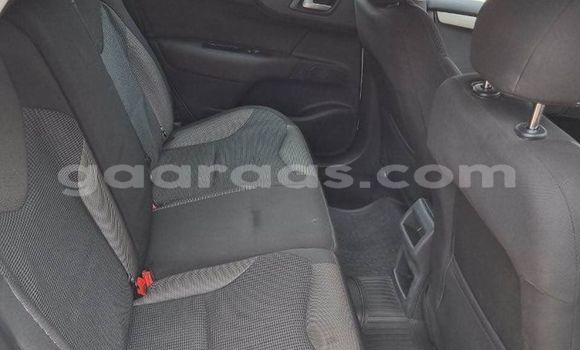 Dieundeu Occasion Ford Escape Black Auto in Dakar in Dakar Dieundeu Occasion Ford Escape Black Auto in Dakar in Dakar