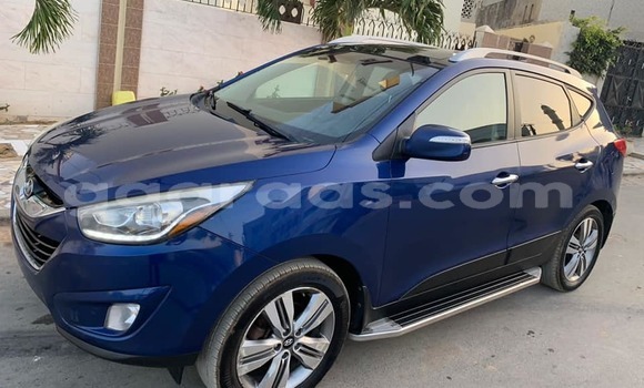Buy Used Hyundai Tucson Blue Car in Dakar in Dakar