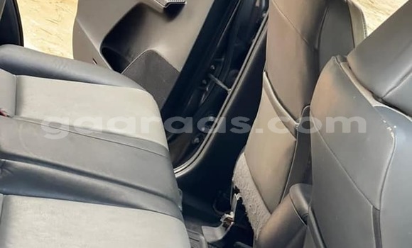 Acheter Occasion Voiture Toyota RAV4 Noir à Dakar, Dakar Acheter Occasion Voiture Toyota RAV4 Noir à Dakar, Dakar