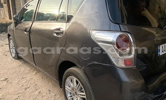 Acheter Occasion Voiture Toyota Verso Noir à Dakar, Dakar