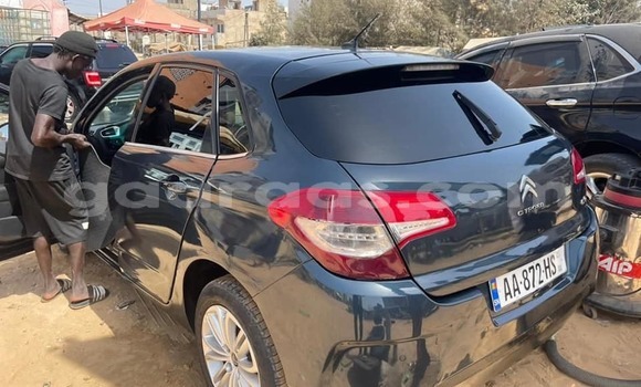 Acheter Occasion Voiture Citroen C4 Bleu à Dakar, Dakar Acheter Occasion Voiture Citroen C4 Bleu à Dakar, Dakar