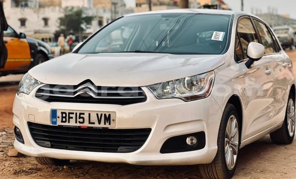 Acheter Import Voiture Citroen C4 Blanc à Dakar, Dakar