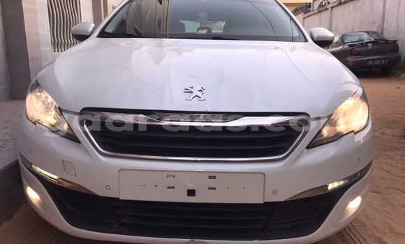 Acheter Import Voiture Peugeot 308 Blanc à Dakar, Dakar Acheter Import Voiture Peugeot 308 Blanc à Dakar, Dakar