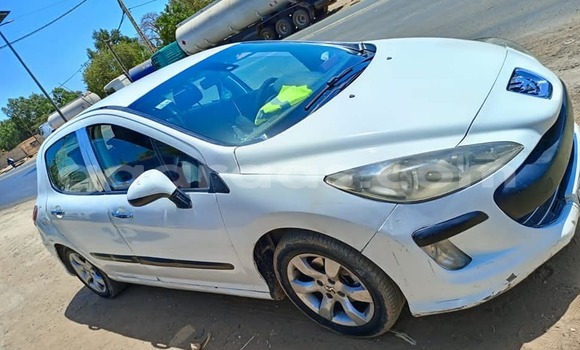 Buy Used Peugeot 308 White Car in Dakar in Dakar