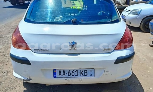 Dieundeu Occasion Peugeot 308 White Auto in Dakar in Dakar Dieundeu Occasion Peugeot 308 White Auto in Dakar in Dakar