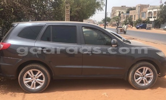 Dieundeu Occasion Hyundai Santa Fe Black Auto in Dakar in Dakar Dieundeu Occasion Hyundai Santa Fe Black Auto in Dakar in Dakar