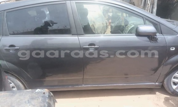 Dieundeu Occasion Toyota Avensis Verso Black Auto in Dakar in Dakar Dieundeu Occasion Toyota Avensis Verso Black Auto in Dakar in Dakar