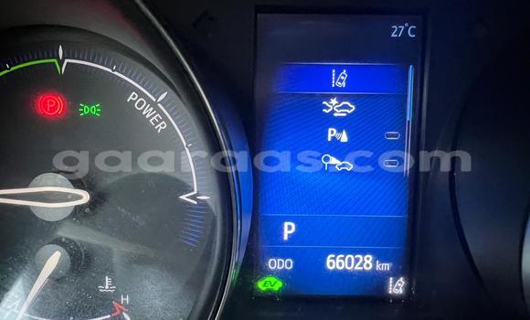 Acheter Occasion Voiture Toyota C-HR Blanc à Dakar, Dakar Acheter Occasion Voiture Toyota C-HR Blanc à Dakar, Dakar