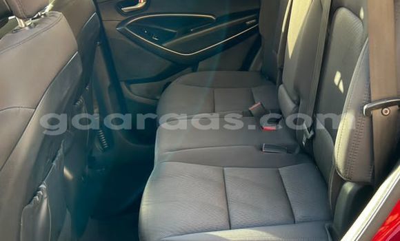 Acheter Occasion Voiture Hyundai Santa Fe Rouge à Dakar, Dakar Acheter Occasion Voiture Hyundai Santa Fe Rouge à Dakar, Dakar