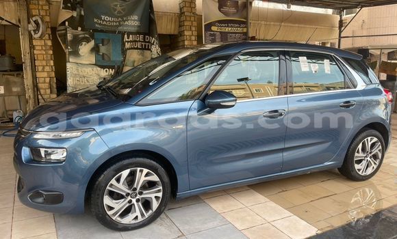 Acheter Import Voiture Citroen C4 Picasso Bleu à Dakar, Dakar Acheter Import Voiture Citroen C4 Picasso Bleu à Dakar, Dakar