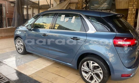 Acheter Import Voiture Citroen C4 Picasso Bleu à Dakar, Dakar Acheter Import Voiture Citroen C4 Picasso Bleu à Dakar, Dakar