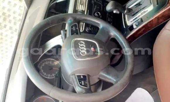 Dieundeu Occasion Audi A4 Black Auto in Dakar in Dakar Dieundeu Occasion Audi A4 Black Auto in Dakar in Dakar