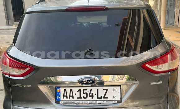 Acheter Occasion Voiture Ford Escape Gris à Dakar, Dakar Acheter Occasion Voiture Ford Escape Gris à Dakar, Dakar