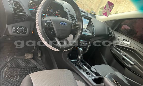 Dieundeu Occasion Ford Escape Beige Auto in Dakar in Dakar Dieundeu Occasion Ford Escape Beige Auto in Dakar in Dakar