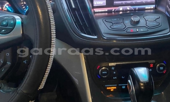 Acheter Occasion Voiture Ford Escape Gris à Dakar, Dakar Acheter Occasion Voiture Ford Escape Gris à Dakar, Dakar