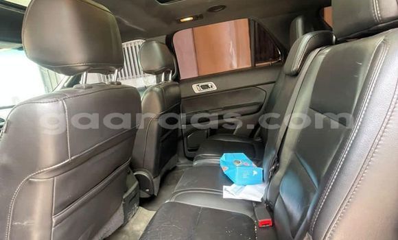 Dieundeu Occasion Ford Explorer Black Auto in Dakar in Dakar Dieundeu Occasion Ford Explorer Black Auto in Dakar in Dakar