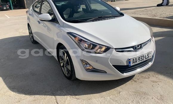 Acheter Occasion Voiture Hyundai Avante Blanc à Dakar, Dakar