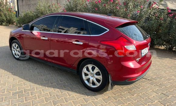 Dieundeu Occasion Ford Focus Red Auto in Dakar in Dakar Dieundeu Occasion Ford Focus Red Auto in Dakar in Dakar