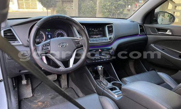 Dieundeu Occasion Hyundai Tucson White Auto in Dakar in Dakar Dieundeu Occasion Hyundai Tucson White Auto in Dakar in Dakar