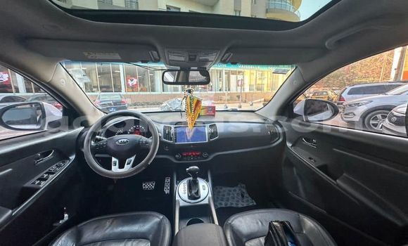 Dieundeu Occasion Kia Sportage White Auto in Dakar in Dakar Dieundeu Occasion Kia Sportage White Auto in Dakar in Dakar