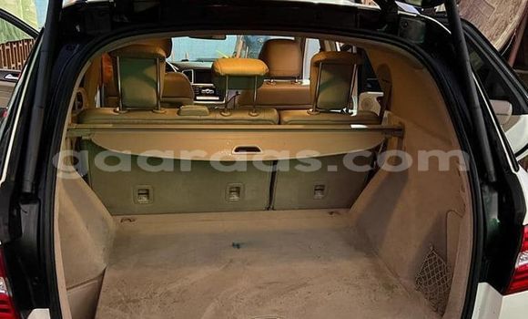 Dieundeu Occasion Mercedes‒Benz ML–Class White Auto in Dakar in Dakar Dieundeu Occasion Mercedes‒Benz ML–Class White Auto in Dakar in Dakar