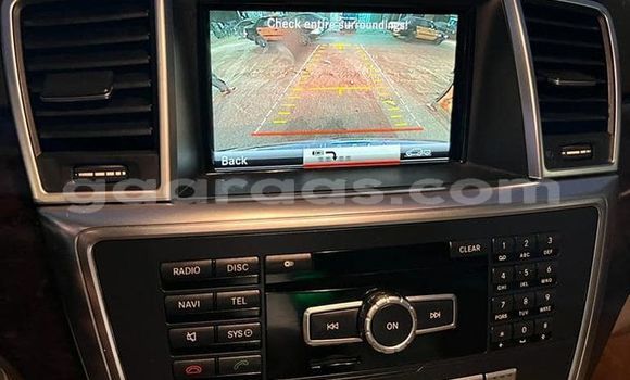 Dieundeu Occasion Mercedes‒Benz ML–Class White Auto in Dakar in Dakar Dieundeu Occasion Mercedes‒Benz ML–Class White Auto in Dakar in Dakar