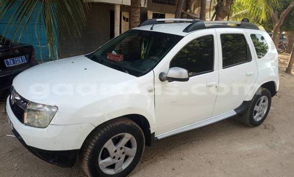 Buy Used Dacia Duster White Car in Dakar in Dakar Buy Used Dacia Duster White Car in Dakar in Dakar