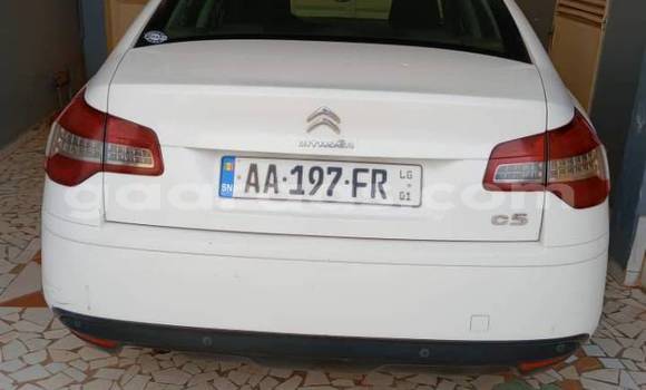 Acheter Occasion Voiture Citroen C5 Blanc à Dakar, Dakar Acheter Occasion Voiture Citroen C5 Blanc à Dakar, Dakar