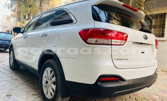 Dieundeu Occasion Kia Sorento White Auto in Dakar in Dakar Dieundeu Occasion Kia Sorento White Auto in Dakar in Dakar