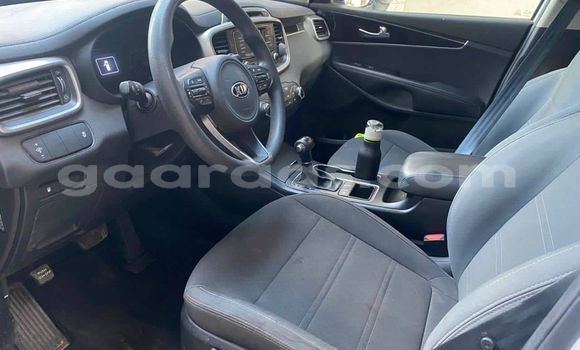 Dieundeu Occasion Kia Sorento White Auto in Dakar in Dakar Dieundeu Occasion Kia Sorento White Auto in Dakar in Dakar