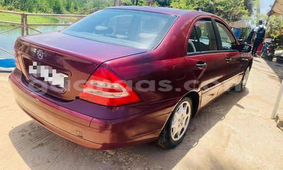 Acheter Occasion Voiture Mercedes‒Benz C–Class Rouge à Dakar, Dakar